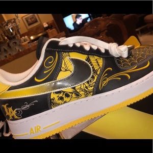 Rare yellow Jordan’s